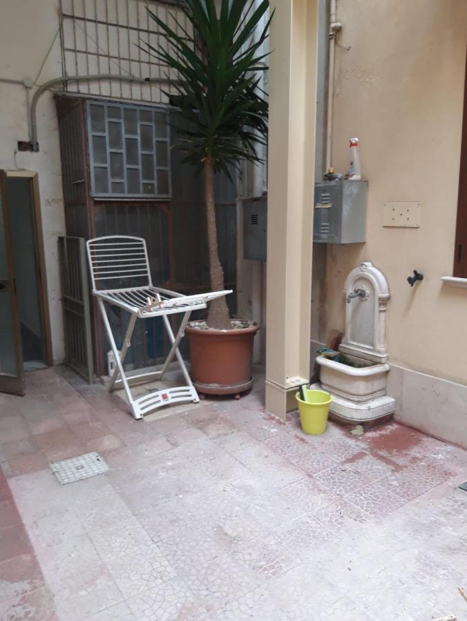 布林迪西Casa Ale住宿加早餐旅馆 外观 照片